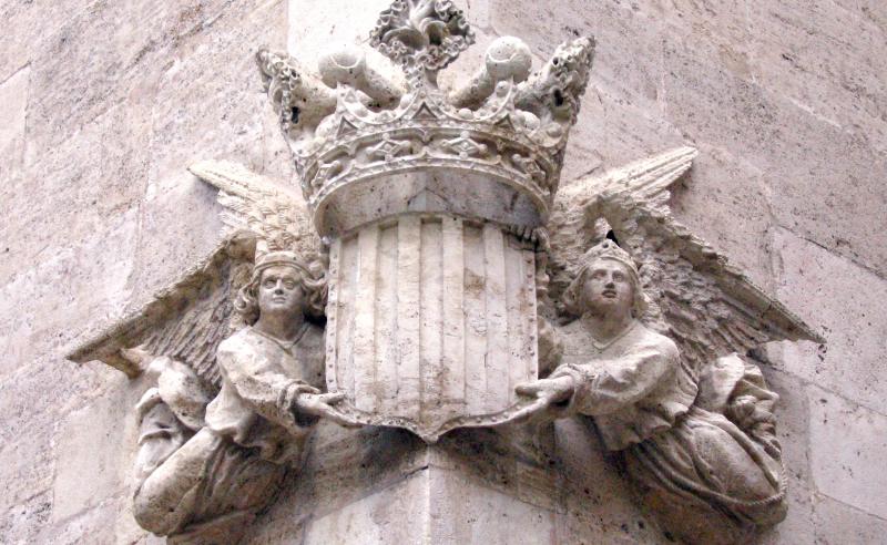 24-25/8. Escudo real de la Loja de Valencia